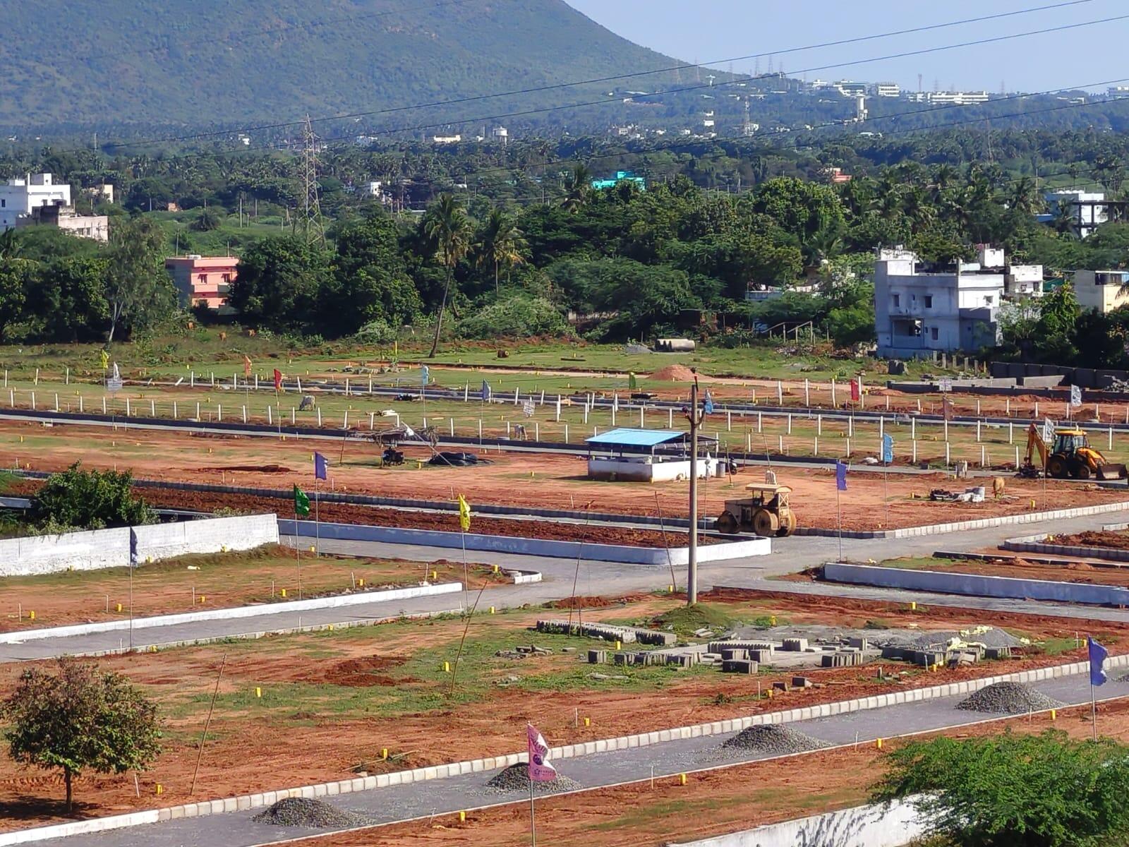 RESIDENTIAL PLOTS IN KAPULUPPADA, Gated community plots in Kapuluppada, Visakhapatnam, Residential plots in Kapuluppada