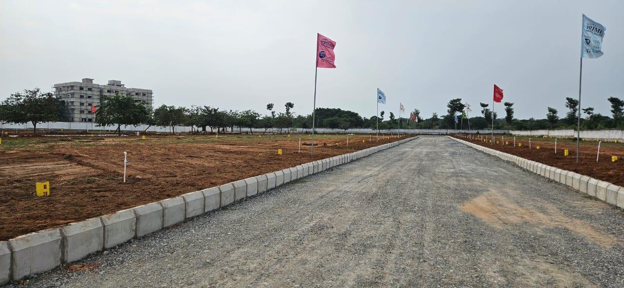RESIDENTIAL PLOTS IN KAPULUPPADA, Gated community plots in Kapuluppada, Visakhapatnam, Residential plots in Kapuluppada
