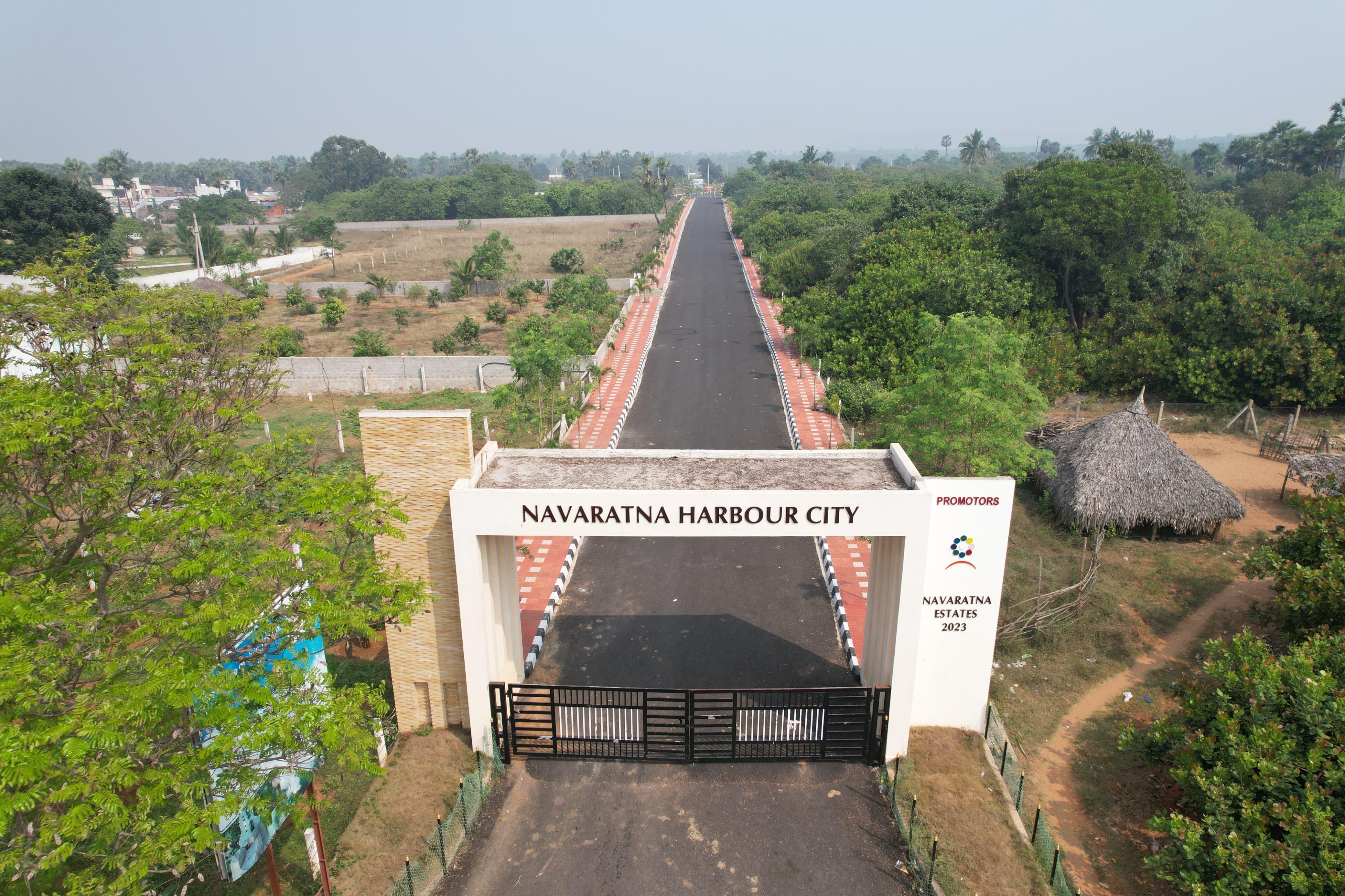 PLOTS IN BHEEMILI, Premium Plots in Bheemili, HARBOUR CITY RESALE PLOTS IN BHEEMILI