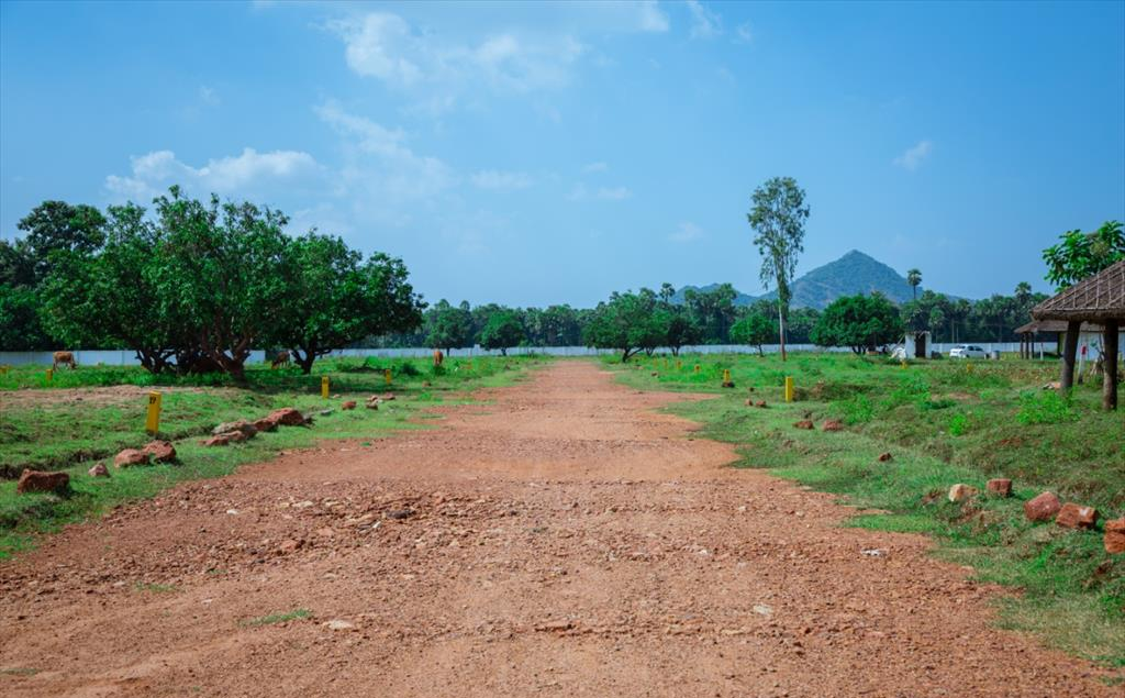 NANDANAVANAM VISISHTA VUDA PLOTS