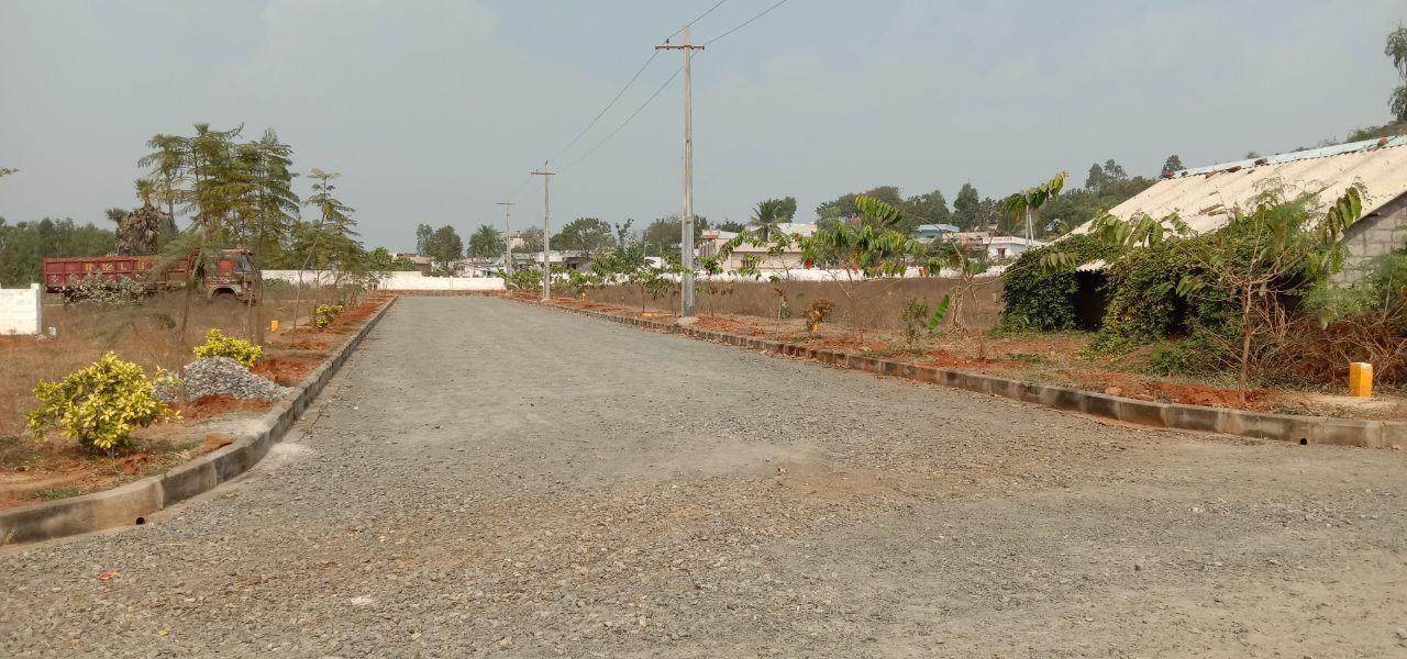 NANDANAVANAM PRASIDDHA VUDA PLOTS ANANDAPURAM