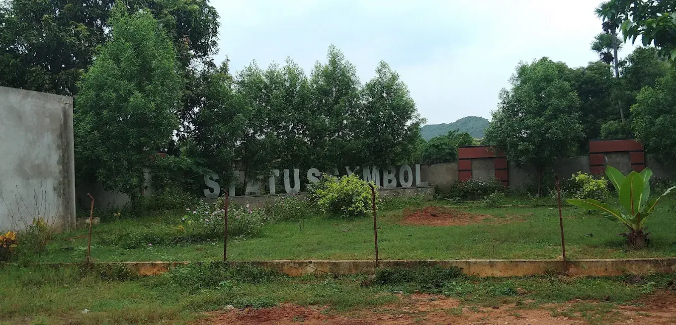 suvarnabhoomi status symbol