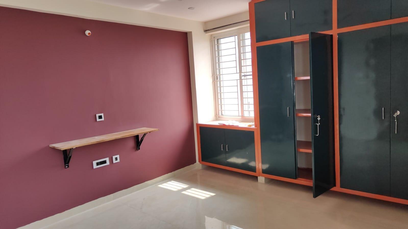 INDIVIDUAL HOUSE FOR SALE AT HANUMANTHUVAKA, VILLAS SALE IN HANUMANTHAVAKA