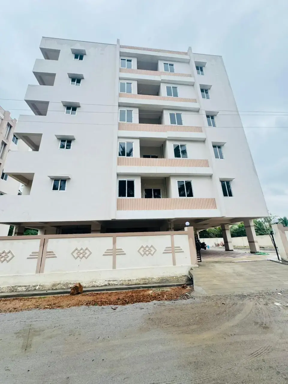 FLAT FOR SALE AT DUVVADA, FLATS FOR SALE IN DUVVADA