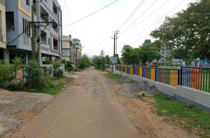PLOTS FOR SALE IN PENDHIRTHI, OPEN PLOTS FOR SALE AT PENDURTHI
