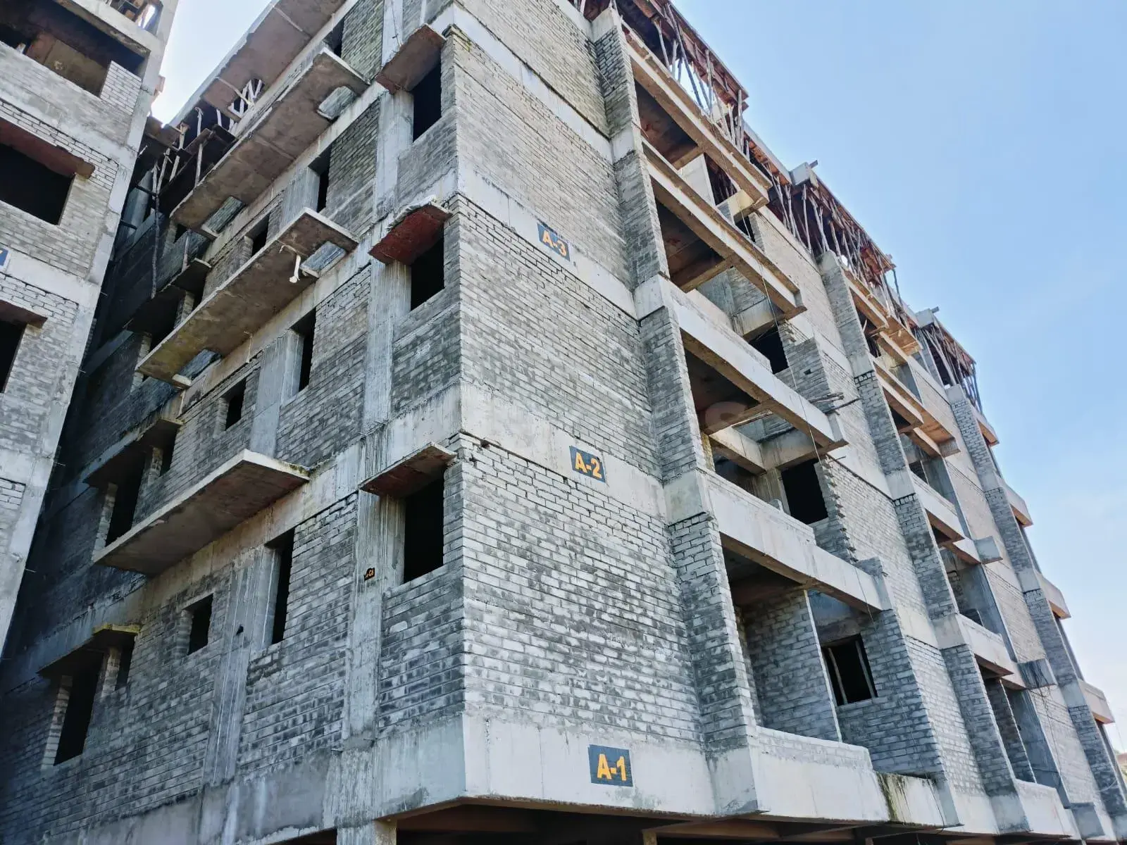 GATED COMMUNITY  FLATS FOR FOR SALE IN VIZAG