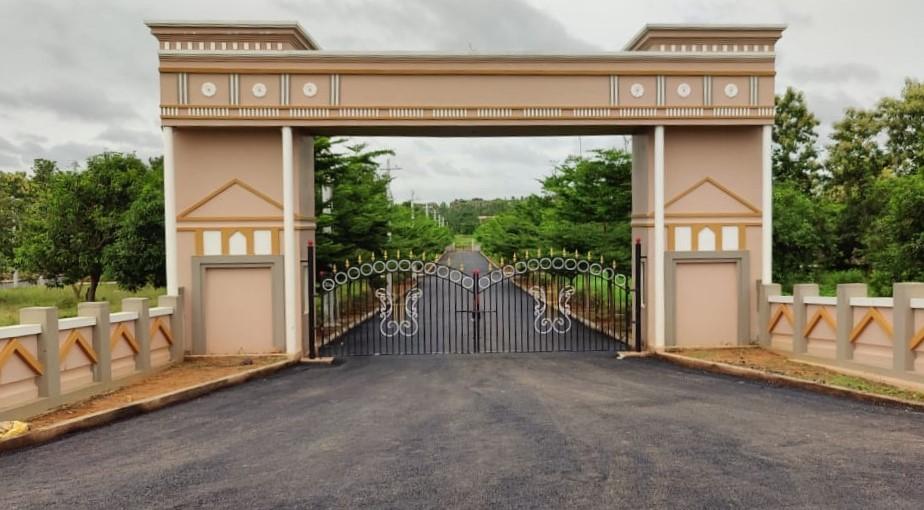 PLOTS IN THAGARAPUVALASA, RESIDENTIAL PLOTS IN THAGARAPUVALASA, NEAR NH-26