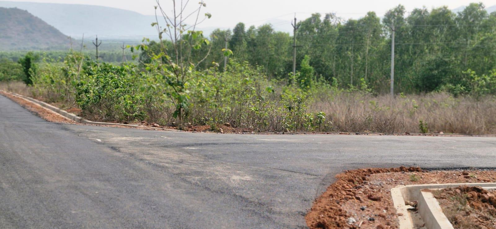 PLOTS IN GADIGUNDAM, VMRDA PLOTS IN GADIGUNDAM, OPEN PLOTS FOR SALE IN GADIGUNDAM