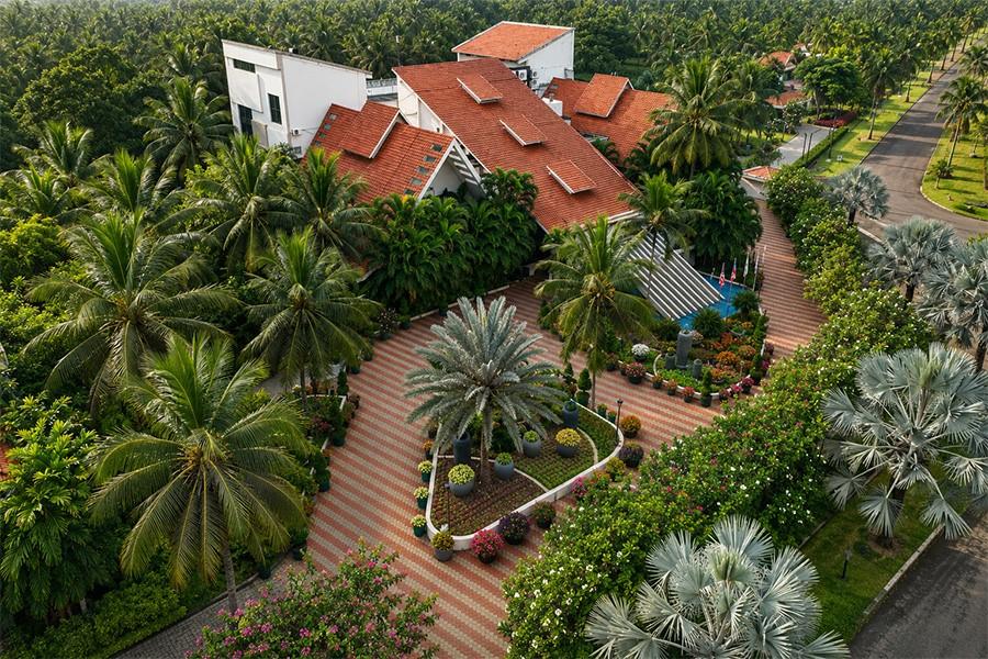 BEACH VIEW VILLA PLOTS IN BHOGAPURAM ,SUN RAY VILLAGE RESORT PLOTS  FOR SALE